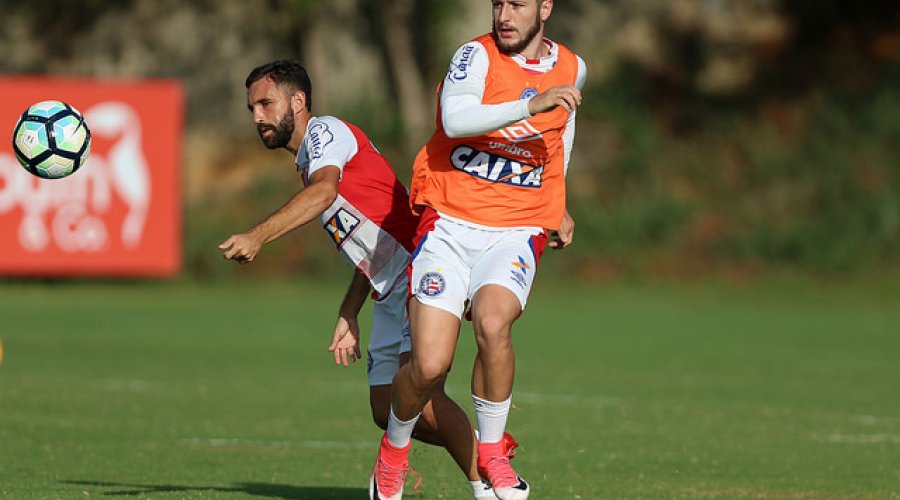 [Vice-presidente do Bahia confirma que contrato de Zé Rafael será ampliado]