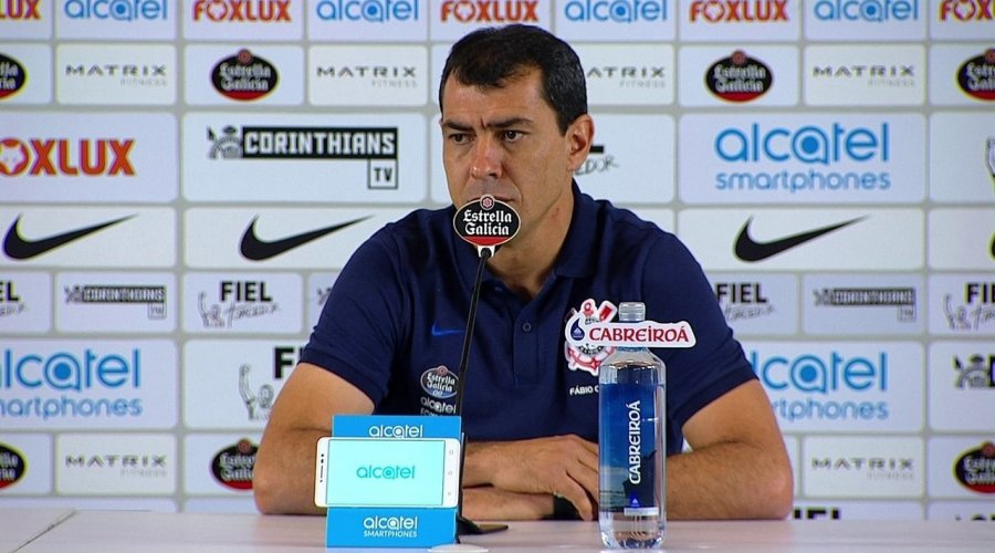 [Triunfo contra o Coritiba anima treinador do Corinthians, que projeta cinco vitórias para o título]