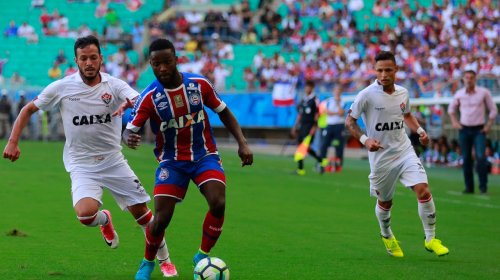 [Bahia vence o Vitória, se afasta do Z4 e deixa o rubro-negro em situação delicada na Série A]