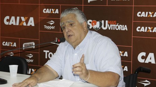 Presidente do Vitória afirma que não há rombo financeiro: [Presidente do Vitória afirma que não há rombo financeiro: