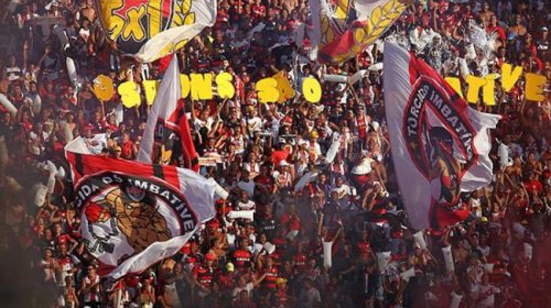 [Vitória inicia venda de ingressos para jogo contra o Atlético-GO]