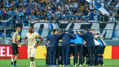 [Libertadores: Grêmio leva susto do Barcelona-EQU, mas está na final da competição]