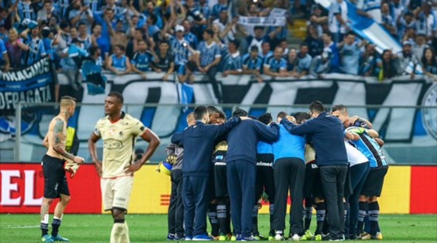 [Libertadores: Grêmio leva susto do Barcelona-EQU, mas está na final da competição]