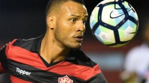 [Vitória arranca empate com Grêmio e segue na luta contra o rebaixamento]