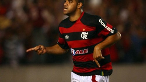 Adriano revela desejo de voltar a jogar pelo Flamengo: [Adriano revela desejo de voltar a jogar pelo Flamengo: