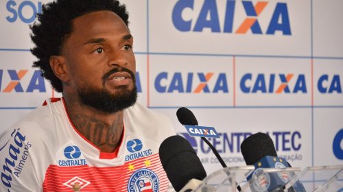 [Renê Jr enaltece trabalho de Gilson Kleina, mas quer pôr fim à invencibilidade da Chapecoense]