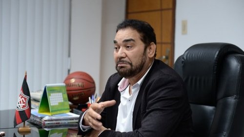 [Sócios do Vitória aprovam processo de impeachment contra presidente do clube]
