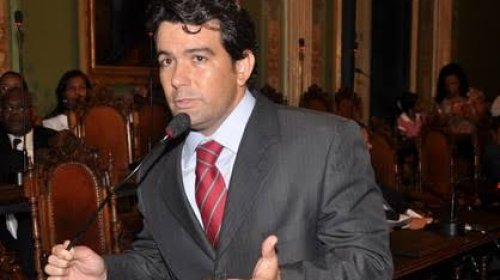 [Novo candidato? Vereador de Salvador é apontado como mais um a concorrer à presidência do Vitó...]