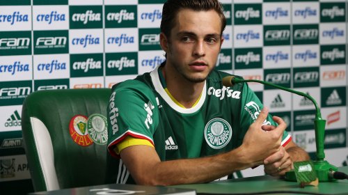 [Mais um na lista! Bahia busca contratação de meia do Palmeiras]