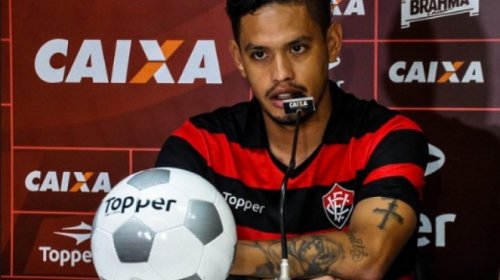 [Otimismo x realidade: confira cinco contratações que não vingaram no Vitória em 2017]