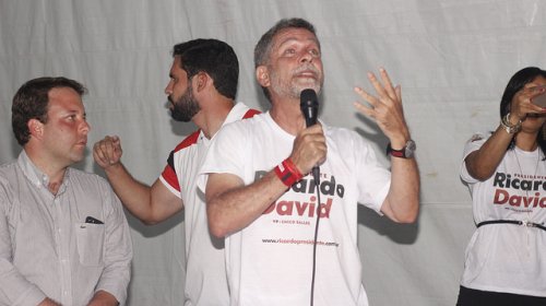 [Novo presidente do Vitória confirma permanência do treinador Vágner Mancini]