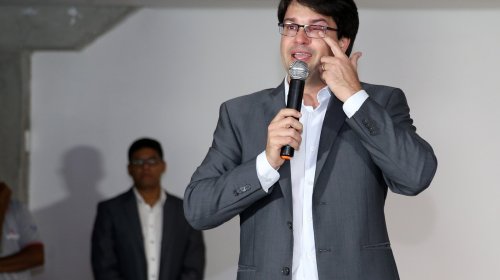 [Emocionado, Guilherme Bellintani é empossado como novo presidente do Bahia]