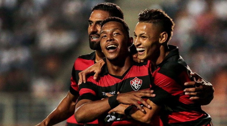 [Cruzeiro encaminha acerto com David. A resposta deve sair amanhã (22)]