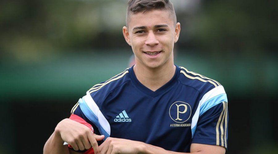 [Bahia entra na briga por mais um lateral]