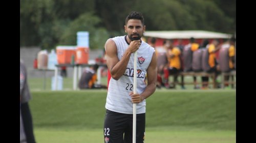 [É pegar ou largar: Diretoria do Vitoria, diz só liberar atacante com o valor da multa rescisór...]