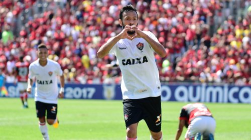 [Flamengo mira em meia do Vitória para temporada 2018]