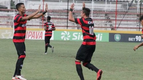 [Patada de Leão: Vitória vence o Londrina e está nas Quartas de Final]