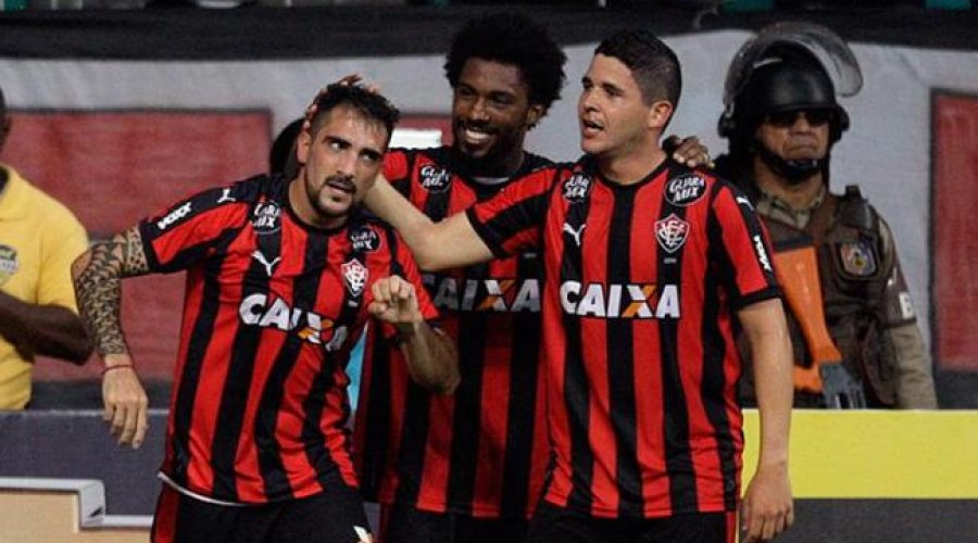 [Precisando de velocidade no elenco, Vitória procura velho conhecido]