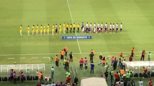 [Tudo Pronto: Fique por dentro das escalações de Bahia e Botafogo-PB, na estreia da Copa do Nor...]