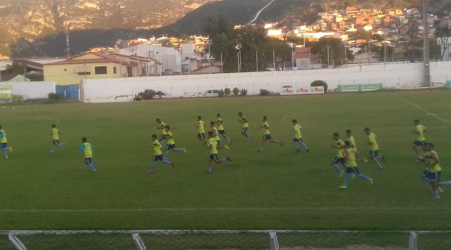 [Mesmo sem técnico, o Jacobina vai lutar para permanecer na elite do Futebol baiano]