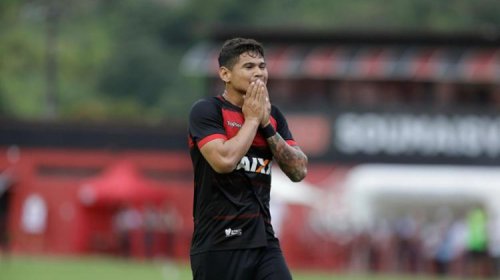 [Jogadores do Vitória se desculpam com torcida após rebaixamento]