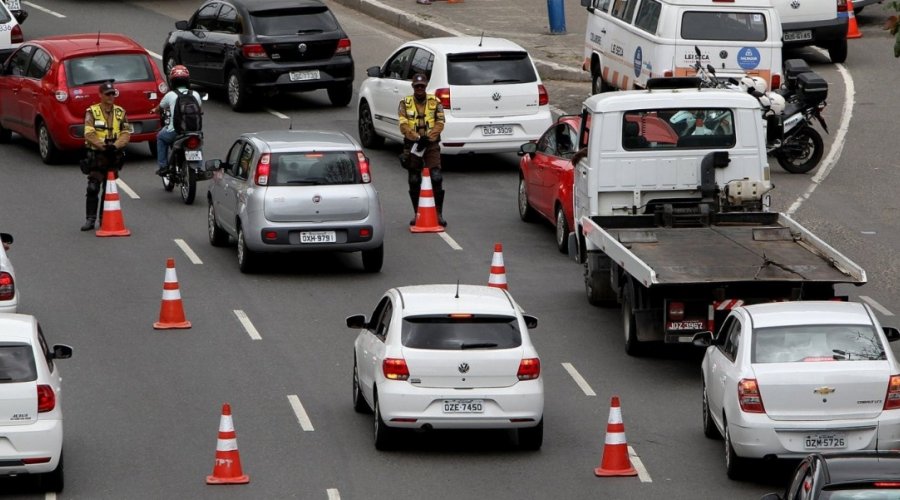 [TRF mantém vinculação do IPVA ao licenciamento de veículos]