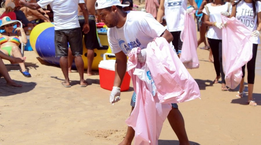 [Prefeitura promove ações de preservação em praias da Cidade Baixa neste final de semana]
