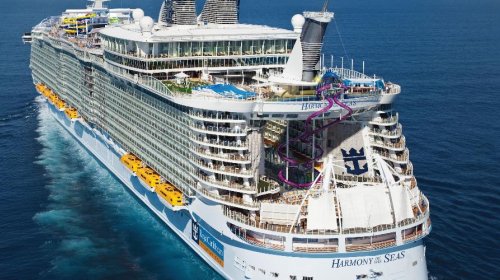 [Turismo ‘bombando”: Cerca de 10 mil turistas chegam hoje a Salvador em navios]