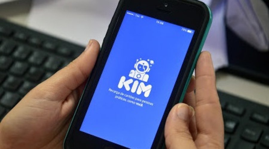 [Estudantes já podem revalidar cartão de meia passagem através do aplicativo Kim]