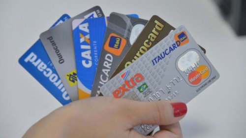 [Clientes de baixa renda são os que mais reestruturam dívidas de cartão]
