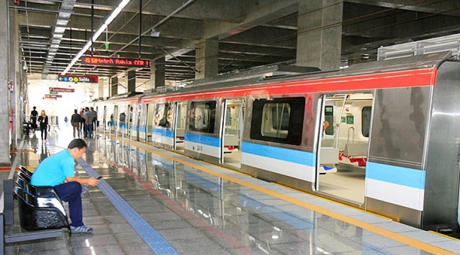 [Metrô reduz velocidade e aumenta intervalo entre trens na linha 1 nesta quarta-feira]