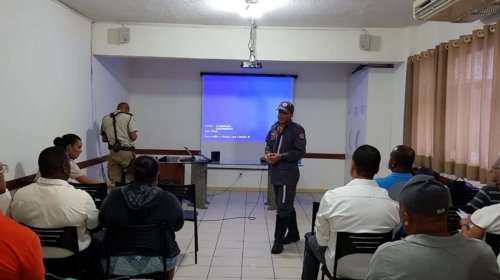 [Polícia Militar abre terceira edição de curso para porteiros e vigilantes]