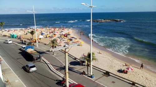 [Prefeitura assina edital de requalificação da Orla de Amaralina em Salvador]