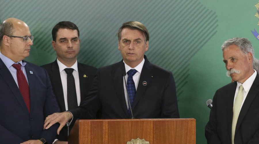 [Bolsonaro diz que há ‘99% de chance’ de F-1 voltar para o Rio a partir de 2021]