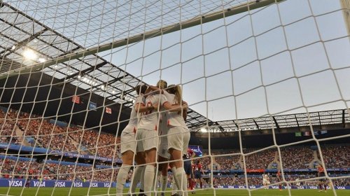 [Mundial Feminino pode contar com 32 seleções nos próximos anos]
