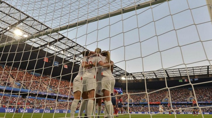 [Mundial Feminino pode contar com 32 seleções nos próximos anos]
