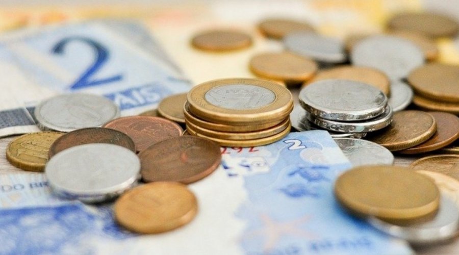 [Endividamento sobe pelo 6º mês seguido e atinge maior valor desde julho 2013]
