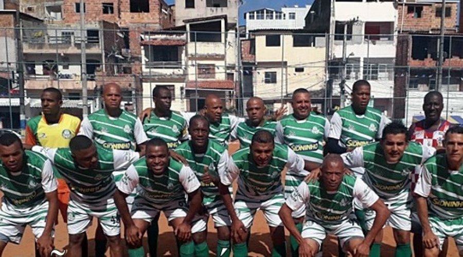 [Futebol na comunidade: Final do Campeonato de Veteranos do Nordeste de Amaralina acontece neste domingo (21)]