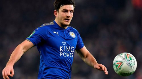 [Manchester United anuncia contratação de Harry Maguire ]