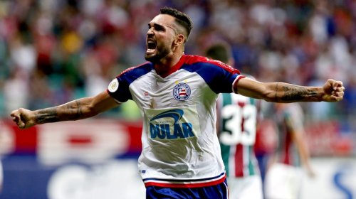 [Gilberto entra na lista de artilheiros do Bahia em uma temporada]