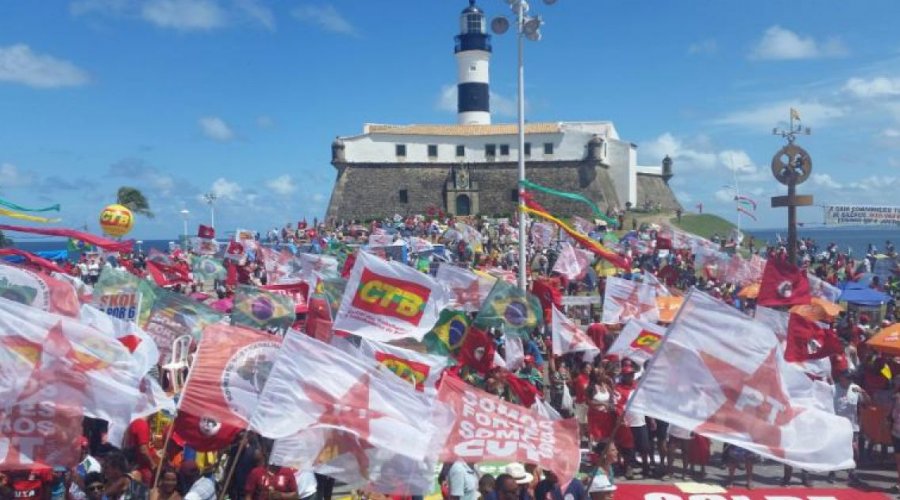 [Festival lula acontece hoje no Farol da Barra]