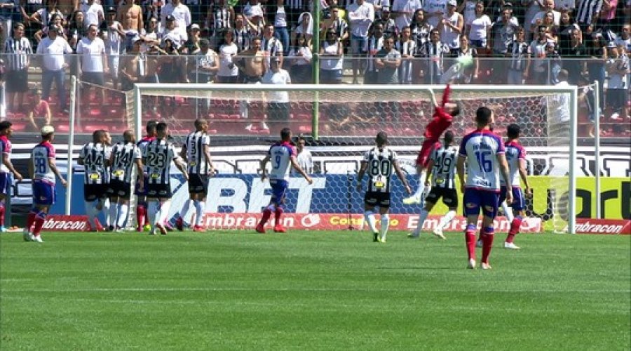 [Vinicius Gomes do Amaral apita partida entre Bahia X CSA pelo Brasileirão]