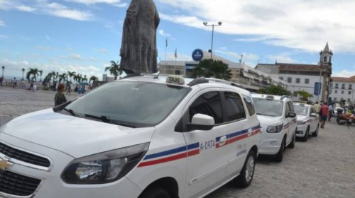 [Bandeira 2 será facultativa e taxistas devem recusar reajuste]