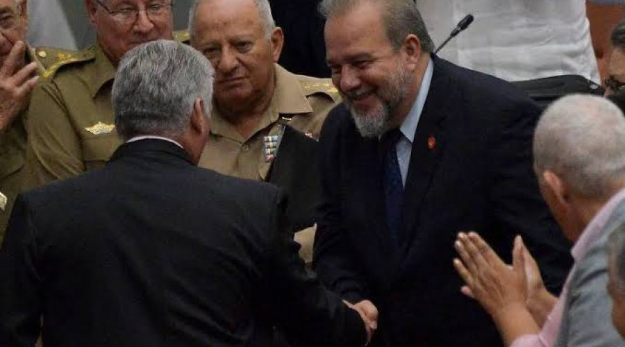 [Depois de mais de 40 anos, Cuba nomeia seu primeiro-ministro]