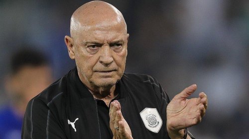 [Santos confirma contratação de técnico português]