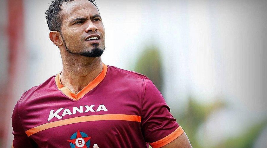 [Fluminense de Feira desiste da contratação do goleiro Bruno]