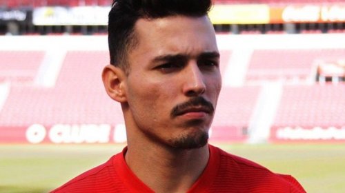 [Bahia anuncia Zeca e explica empréstimo de Moisés ]