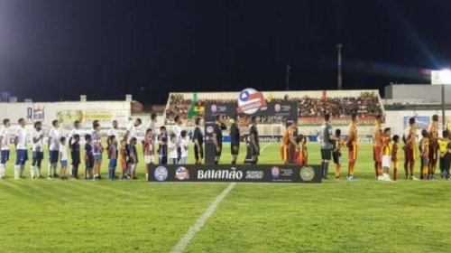 [Bahia fica no empate com Juazeirense na estreia do Baianão]