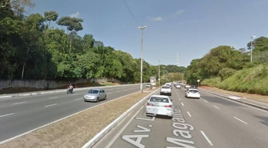 [Velocidade máxima na Av. Luis Eduardo Magalhães muda para 70 km/hora]