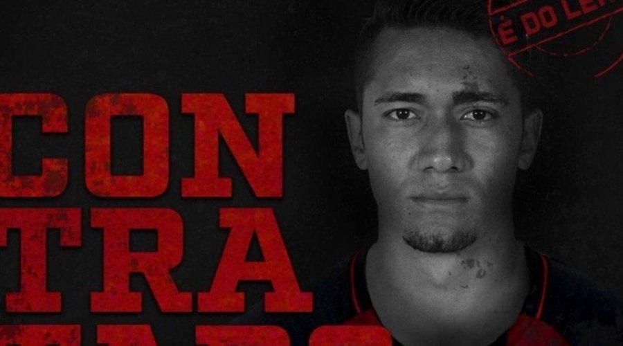 [Vitória anuncia volante Jean por empréstimo do Corinthians]